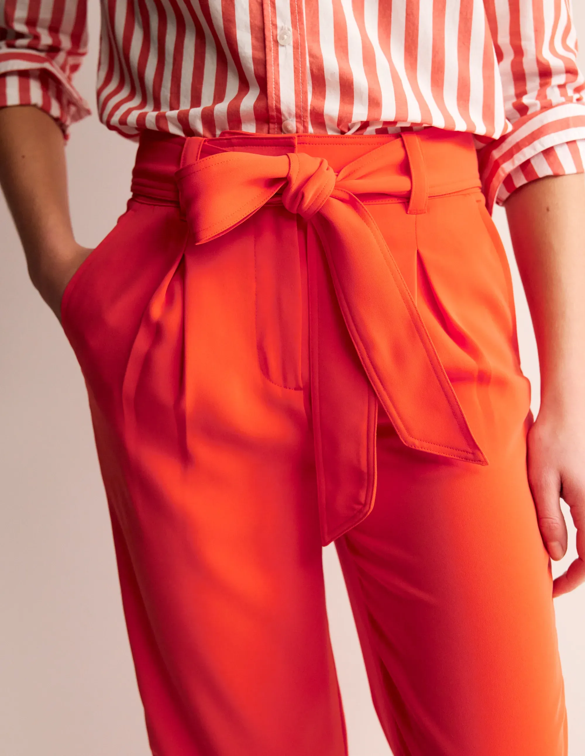 Tapered Tie Waist Trousers