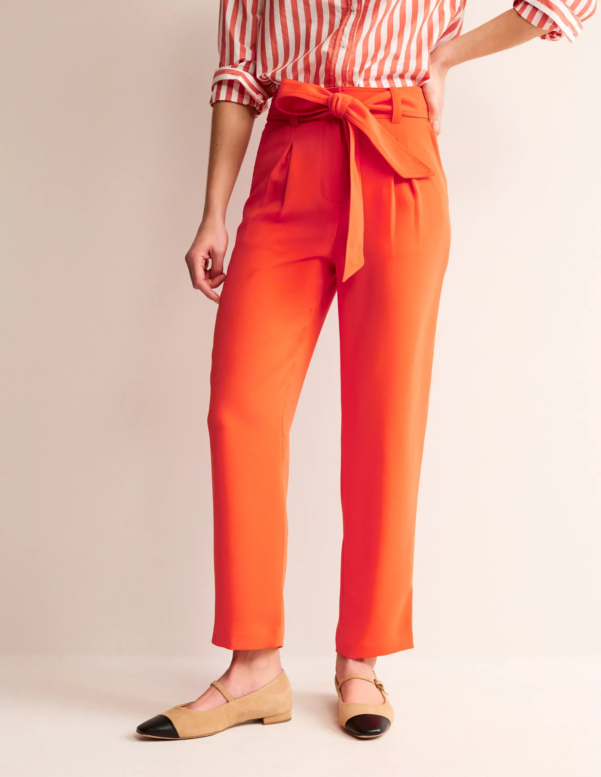 Tapered Tie Waist Trousers